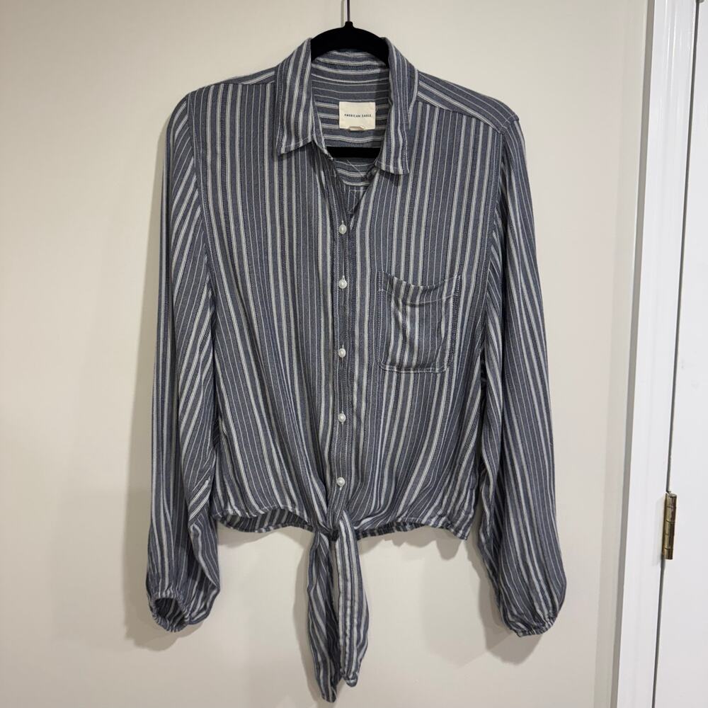 American Eagle AEO Womens Gray White Tie Front Button Up Shirt Size XS Viscose